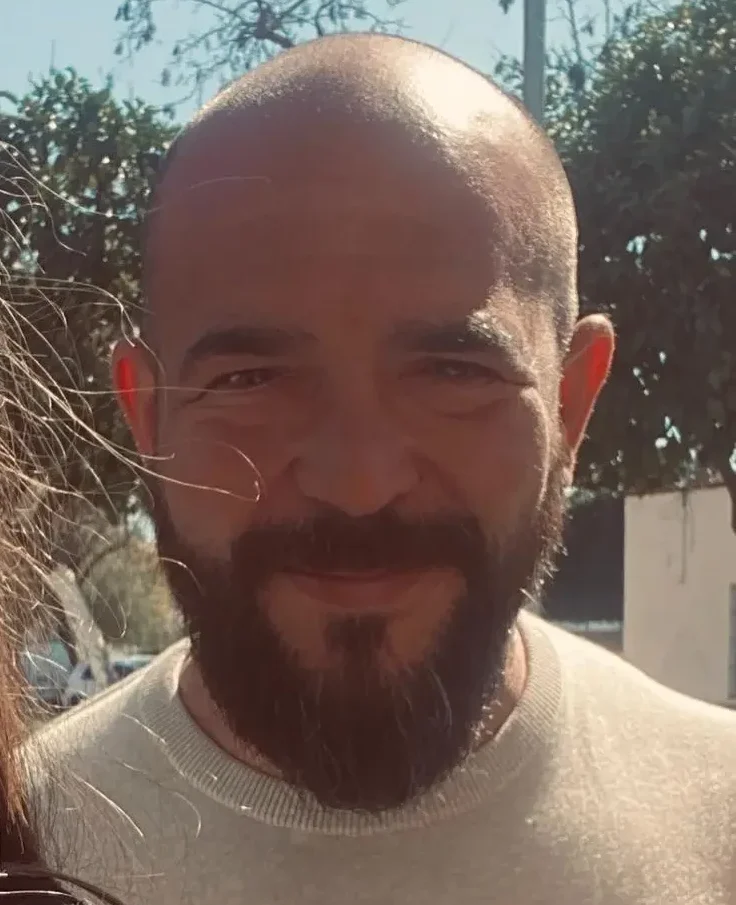 Socio Luis - Instalador de placas solares en Sevilla
